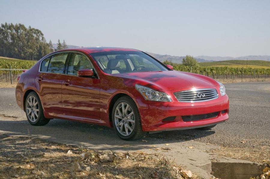  Infiniti G37 S Sedan 2009 года  (фото 5 из 10)
